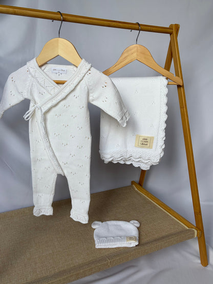 The Little Neutral Bundle