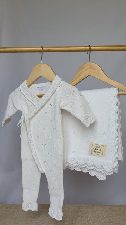 The Little Neutral Bundle